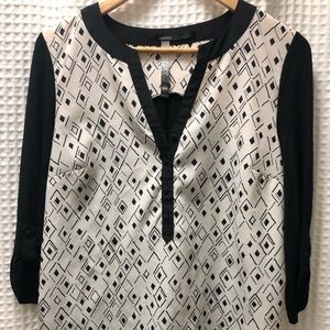 Black and white Kenzie blouse